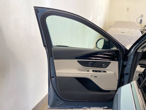 New 2026 Lincoln Nautilus Reserve image 14