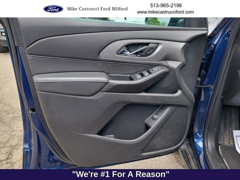 Used 2023 Chevrolet Traverse LT AWD/4WD image 22
