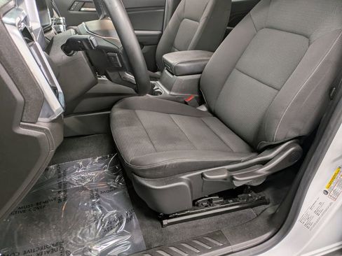 Used 2023 GMC Canyon Elevation w/ Trailering Package image 9