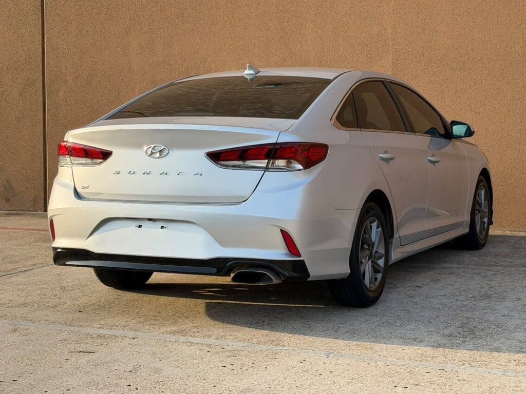 Used 2018 Hyundai Sonata SE FWD image 8