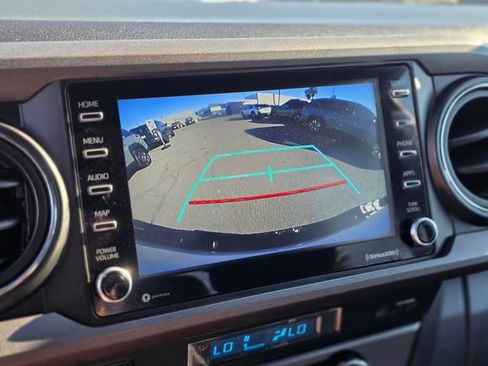 Used 2023 Toyota Tacoma TRD Off-Road image 29