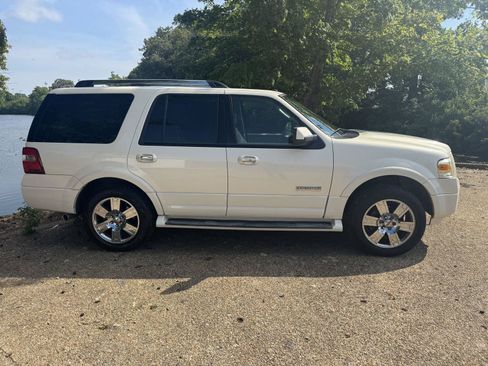 Used 2007 Ford Expedition Limited AWD/4WD image 3