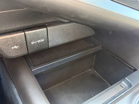Certified 2023 Toyota Camry SE FWD image 34