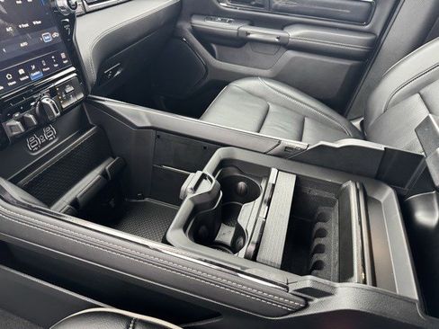 Used 2024 RAM 1500 Limited w/ Trailer Tow Group image 32