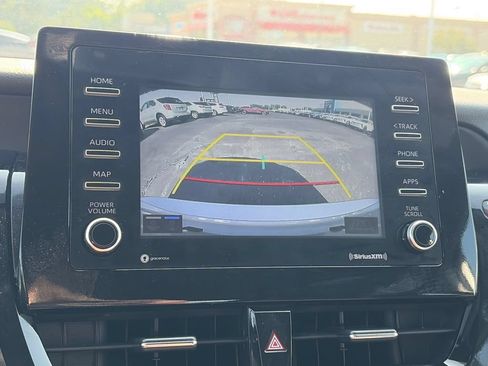 Used 2022 Toyota Camry LE w/ Convenience Package FWD image 20