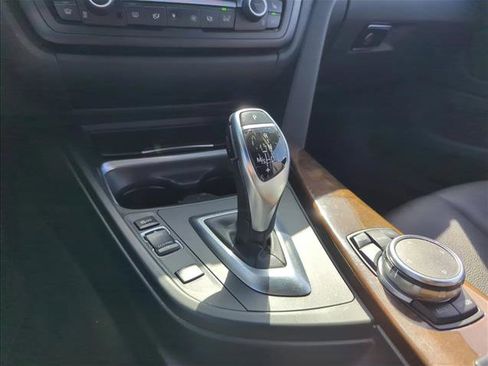 Used 2015 BMW 428i Convertible image 7