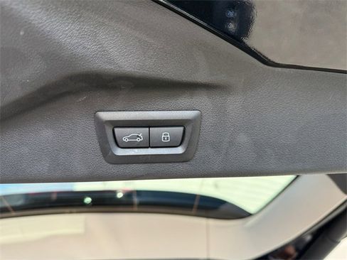 Certified 2026 BMW X7 xDrive40i w/ Premium Package image 20