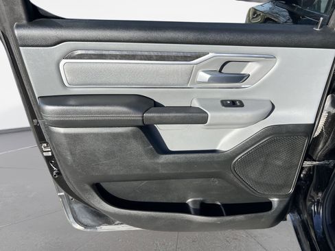 Used 2019 RAM 1500 Big Horn image 18