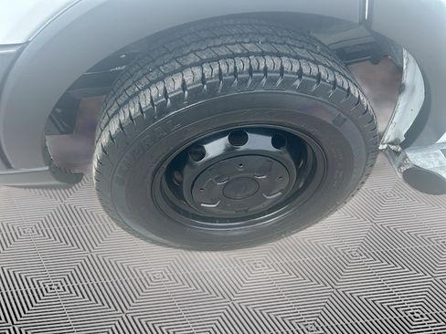 Used 2019 Ford Transit 250 130 Low Roof w/ Exterior Upgrade Package image 29