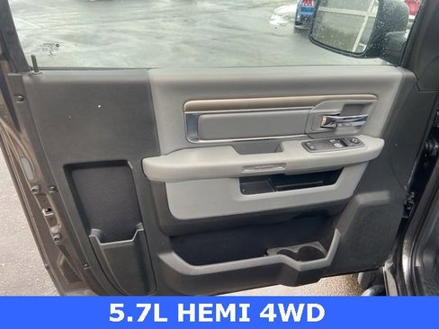 Used 2021 RAM 1500 Express w/ Express Value Package image 10