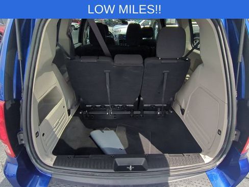 Used 2020 Dodge Grand Caravan SE w/ UConnect Hands-Free Group FWD image 29