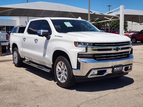 Certified 2021 Chevrolet Silverado 1500 LTZ w/ LTZ Convenience Package II AWD/4WD image 3