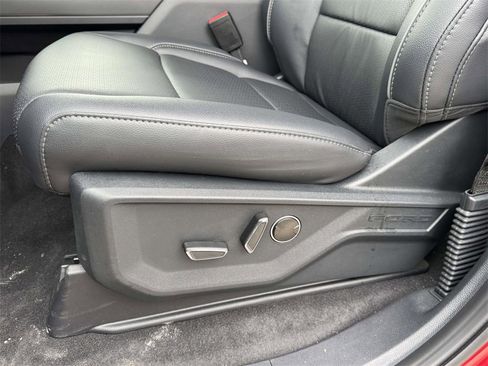 New 2025 Ford F150 Lariat w/ Equipment Group 502A High image 18