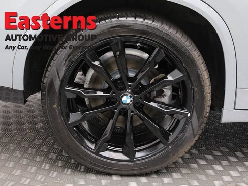 Used 2023 BMW X4 xDrive30i w/ M Sport Package AWD/4WD image 30