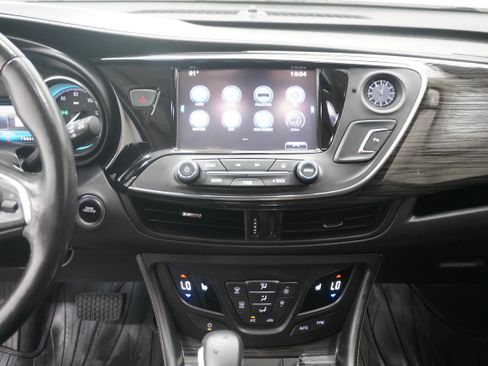 Used 2017 Buick Envision Essence FWD image 21