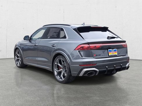 New 2025 Audi RS Q8 performance image 7