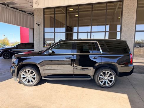 Used 2018 Chevrolet Tahoe Premier image 2