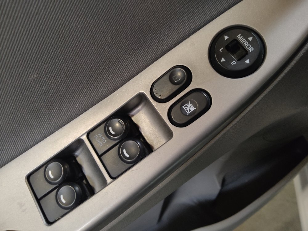 Used 2016 Hyundai Accent SE FWD image 27