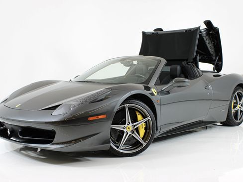 Certified 2013 Ferrari 458 Spider RWD image 63