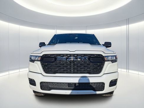 New 2026 RAM 1500 4x4 Crew Cab image 9