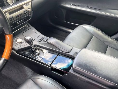 Used 2013 Lexus ES 300h w/ Premium Pkg FWD image 14