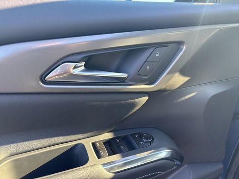 New 2026 Chevrolet Traverse LT w/ Driver Confidence Package image 8