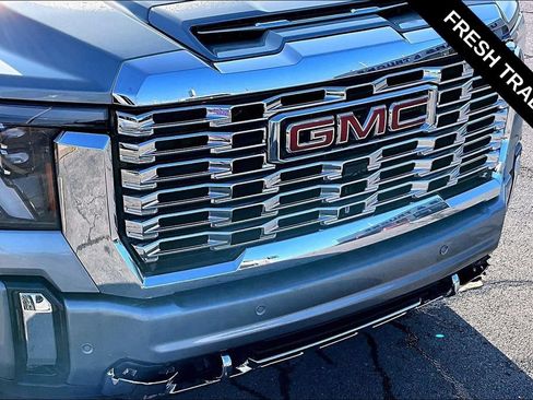 Used 2024 GMC Sierra 2500 Denali w/ Denali Reserve Package AWD/4WD image 33