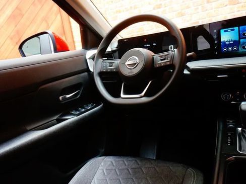 Certified 2025 Nissan Kicks SV AWD/4WD image 14