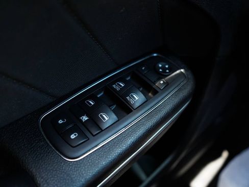 Used 2022 Dodge Charger GT RWD image 29