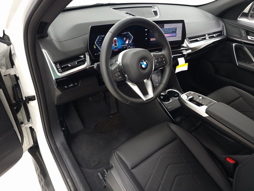 Used 2026 BMW X2 xDrive28i w/ Convenience Package AWD/4WD image 10