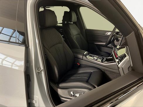 New 2026 BMW X5 M60i AWD/4WD image 13