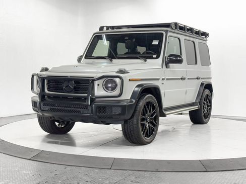 Used 2022 Mercedes-Benz G 550 image 3