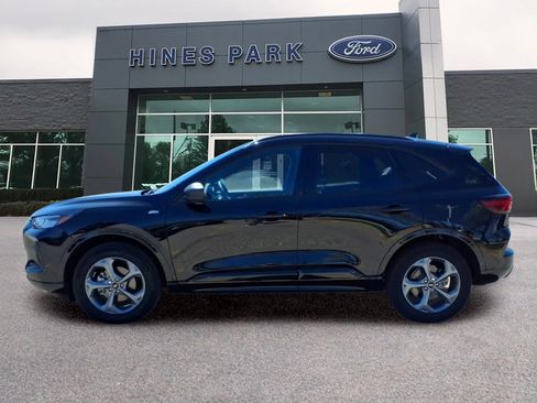 Used 2024 Ford Escape ST-Line w/ Tech Pack #1 image 4