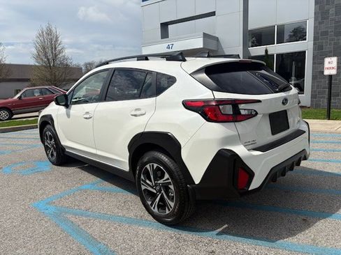 Used 2025 Subaru Crosstrek 2.0i Premium AWD/4WD image 4