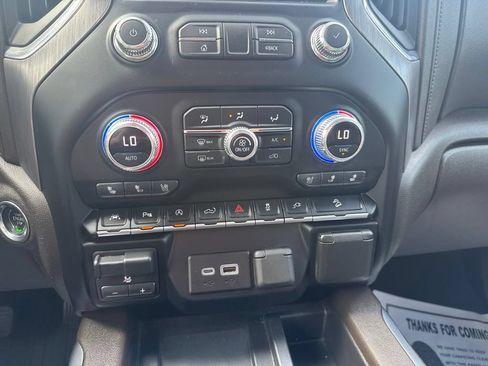 Used 2020 GMC Sierra 1500 Denali w/ Technology Package AWD/4WD image 18