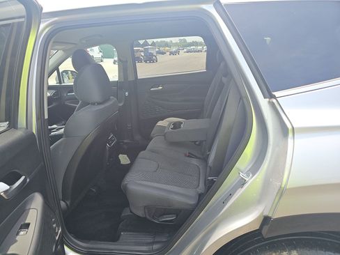 Used 2022 Hyundai Santa Fe SEL FWD image 8