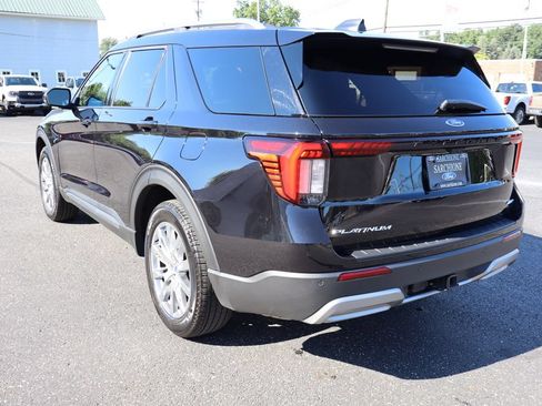 Used 2026 Ford Explorer Platinum AWD/4WD image 16
