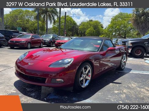 Used 2007 Chevrolet Corvette Convertible w/ Preferred Equipment Group RWD image 4