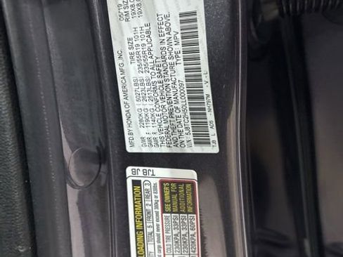 Used 2020 Acura RDX w/ Technology Package image 39