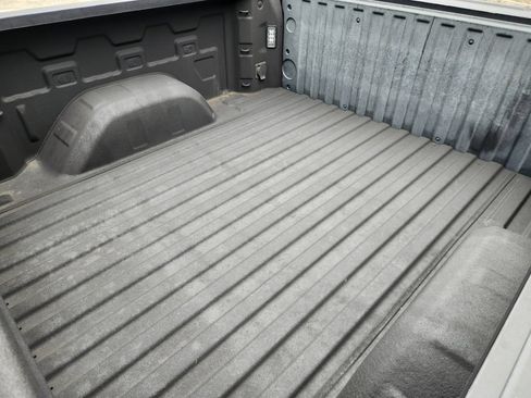 Used 2019 Chevrolet Silverado 1500 LT w/ All-Star Edition AWD/4WD image 13