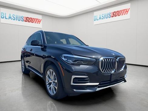Used 2023 BMW X5 xDrive40i w/ Premium Package AWD/4WD image 1