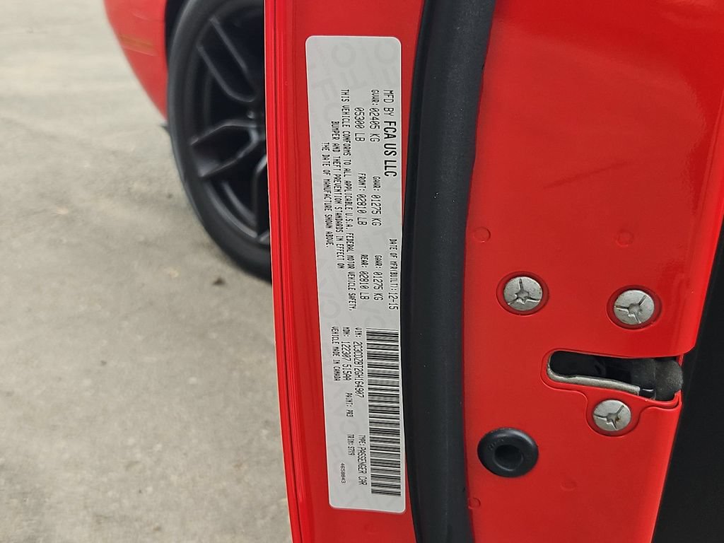Used 2016 Dodge Challenger R/T RWD image 29