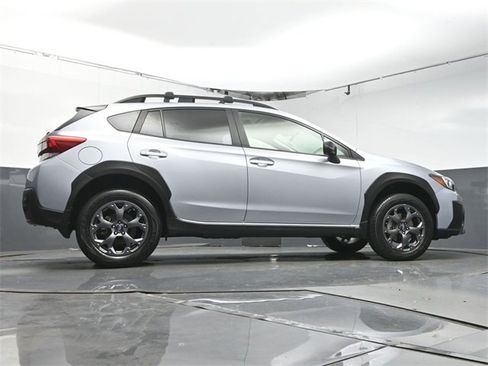 Used 2021 Subaru Crosstrek 2.5i Sport w/ Moonroof Package image 40