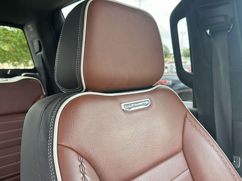 Used 2024 GMC Sierra 2500 Denali Ultimate w/ Max Trailering Package AWD/4WD image 21