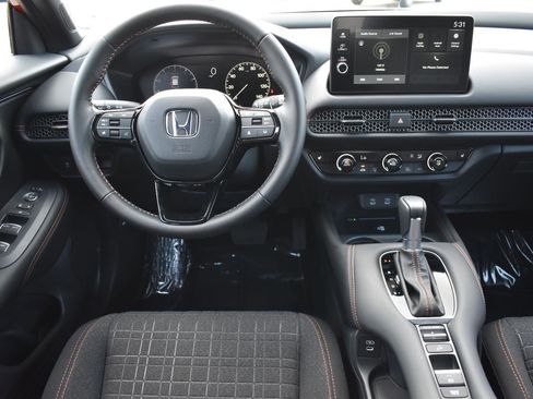 New 2026 Honda HR-V Sport image 17