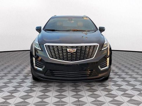 Certified 2023 Cadillac XT5 Luxury FWD image 2