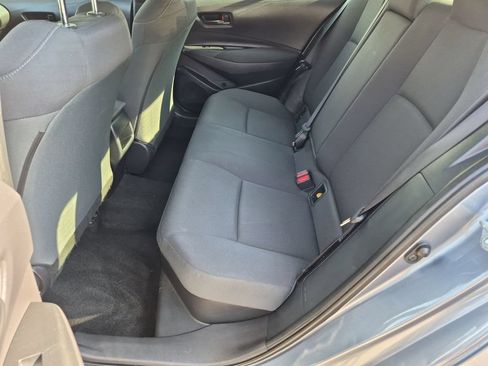 Used 2022 Toyota Corolla LE FWD image 28