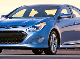 Used 2012 Hyundai Sonata 4dr Sdn 2.4L Auto Hybrid video 1