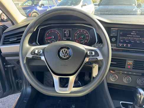 Used 2019 Volkswagen Jetta S image 13