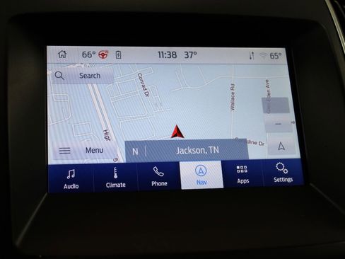 Used 2020 Ford Edge Titanium image 33